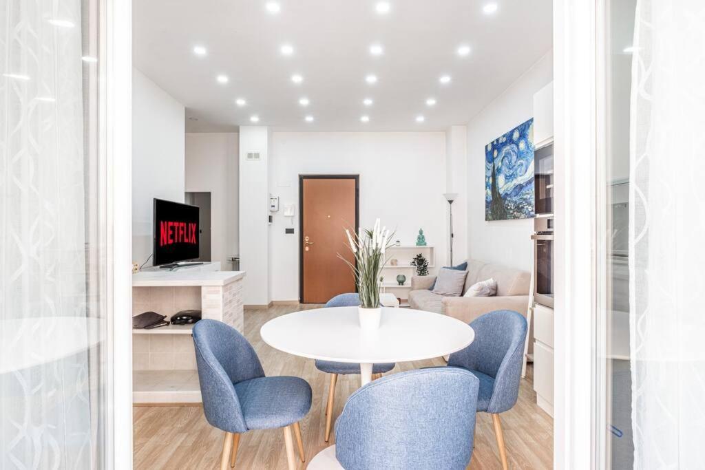 Artistic House Navigli-Duomo Netflix & Design Apartment Milano Ngoại thất bức ảnh